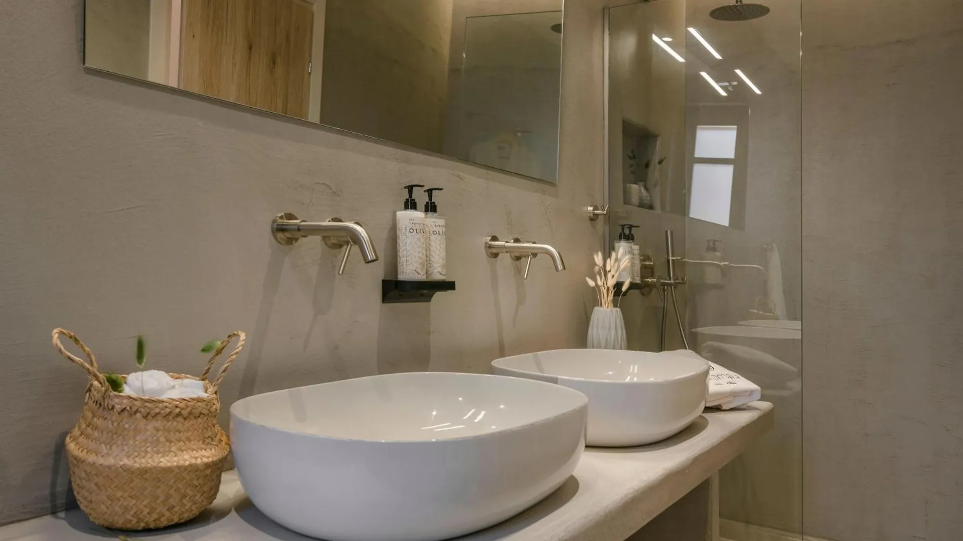 Hotell Chromata Assos Villas Kefalonia Asos Grekland