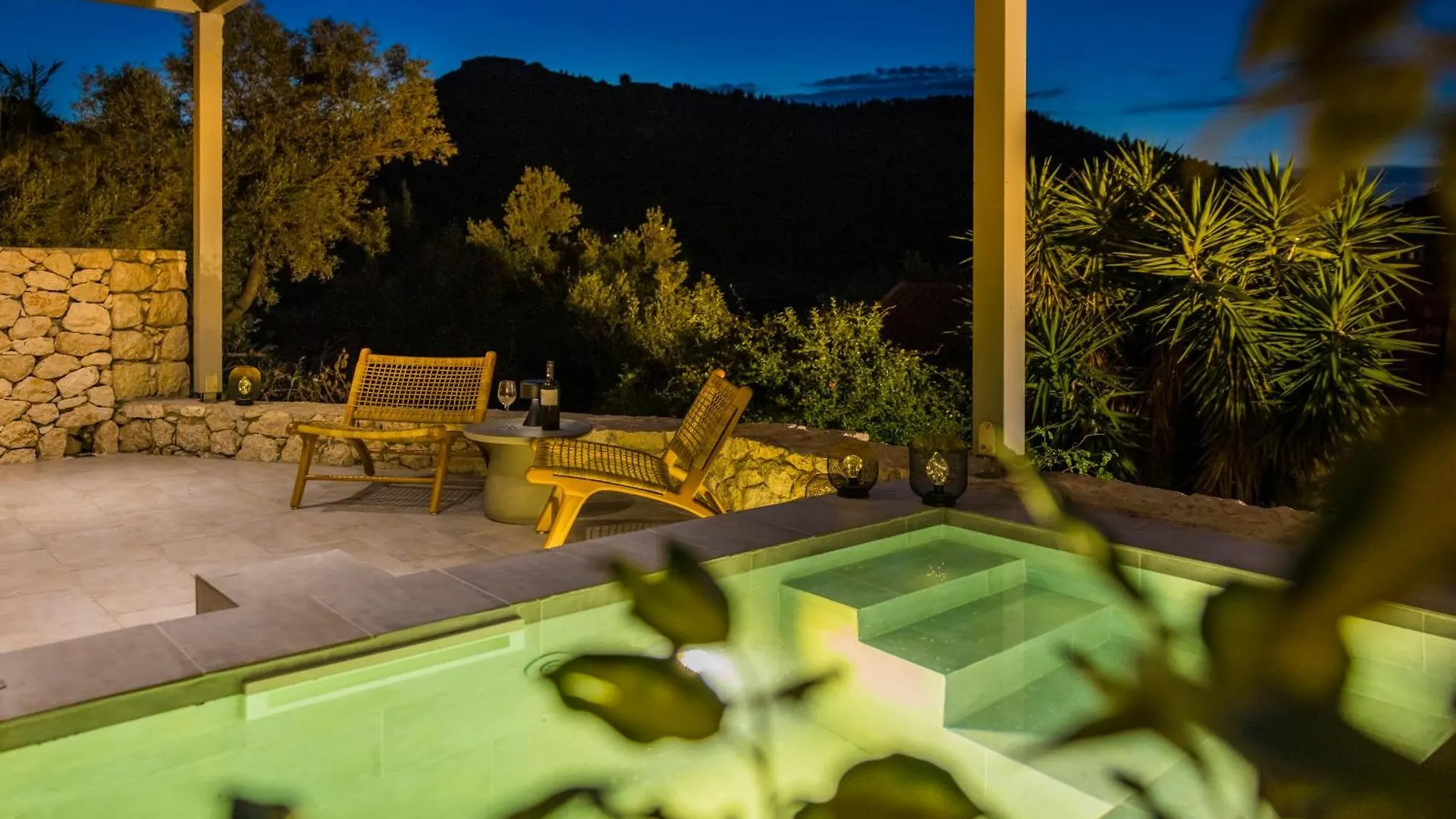 Chromata Assos Villas Kefalonia Asos Hotel